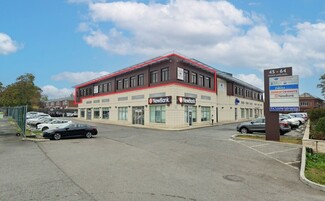 Plus de détails pour 45-64 Francis Lewis Blvd, Bayside, NY - Bureau/Médical à louer