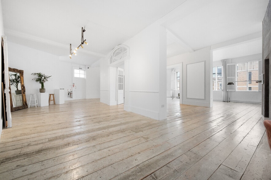 16 Perseverance Works, London for sale - Interior Photo - Image 1 of 13