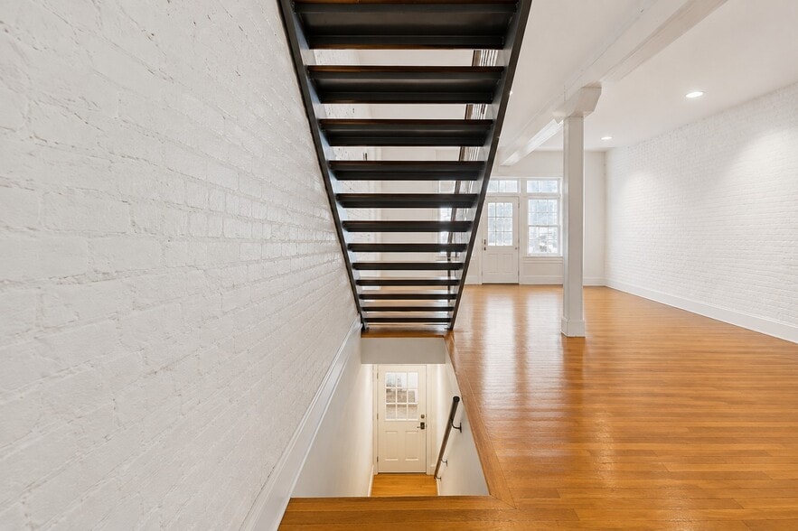 1314 E Cary St, Richmond, VA for lease - Building Photo - Image 2 of 21