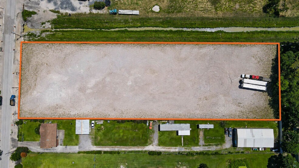 12734 Unison Rd, Houston, TX à louer - Photo du bâtiment - Image 3 de 7