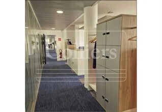 Office in Villeurbanne for lease Interior Photo- Image 2 of 13