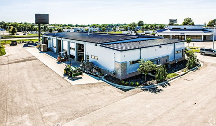 3160-3180 NW Jefferson St, Blue Springs, MO for sale Primary Photo- Image 1 of 2