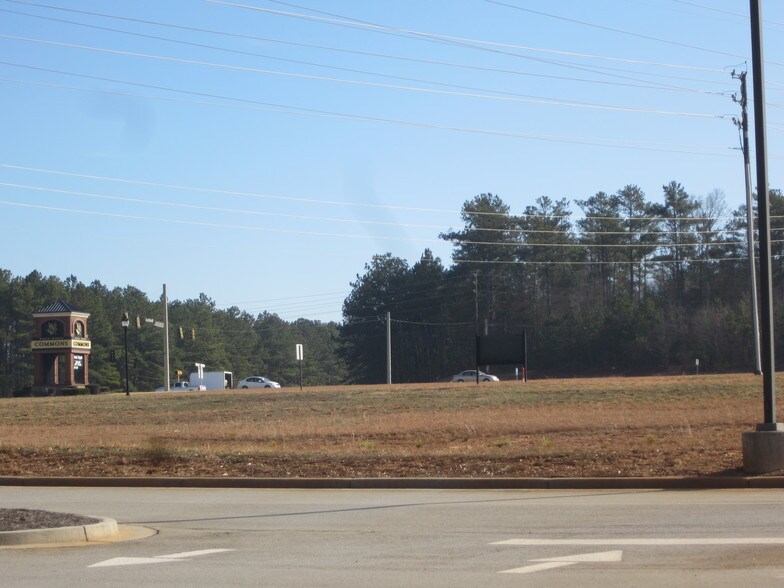 130 Maple Xing, Carrollton, GA à vendre - Photo du bâtiment - Image 2 de 14