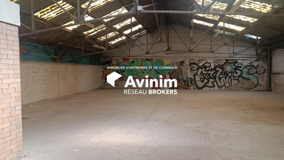 Industrial in Lille for lease - Interior Photo - Image 1 of 3