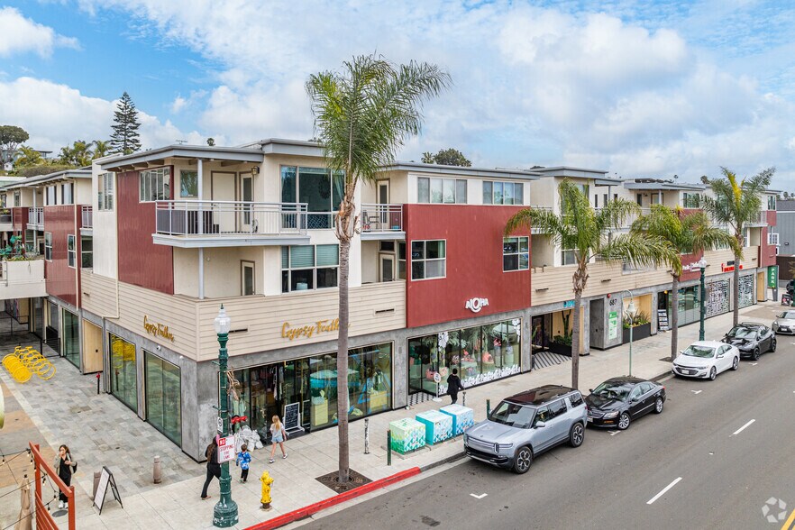 687 S Coast Hwy 101, Encinitas, CA à louer - Photo du bâtiment - Image 3 de 27