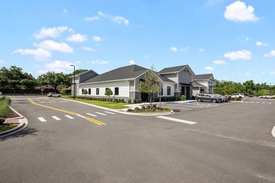 12283 Stoneybrook West Pky, Winter Garden, FL for lease - Building Photo - Image 3 of 17