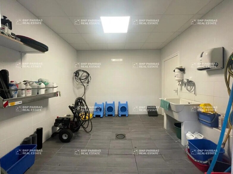 Flex dans Lesquin à louer - Photo du bâtiment - Image 3 de 13