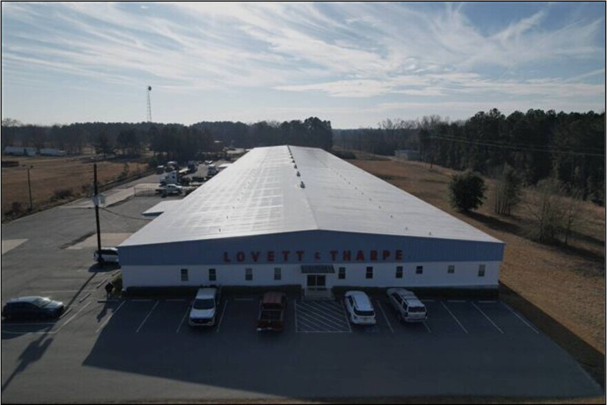 1806 Academy Ave, Dublin, GA à louer - Photo du bâtiment - Image 1 de 10