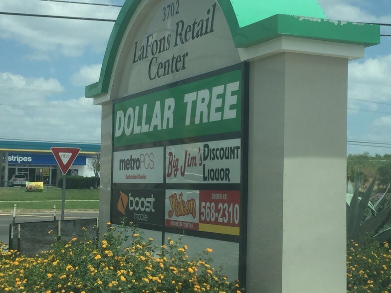 3702 US Hwy 83, Laredo, TX à louer - Autre - Image 2 de 8