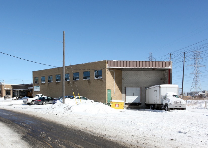 41 Kelfield St, Toronto, ON for sale - Building Photo - Image 2 of 3