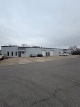 11513 Strang Line Rd, Olathe, KS for lease Building Photo- Image 1 of 5