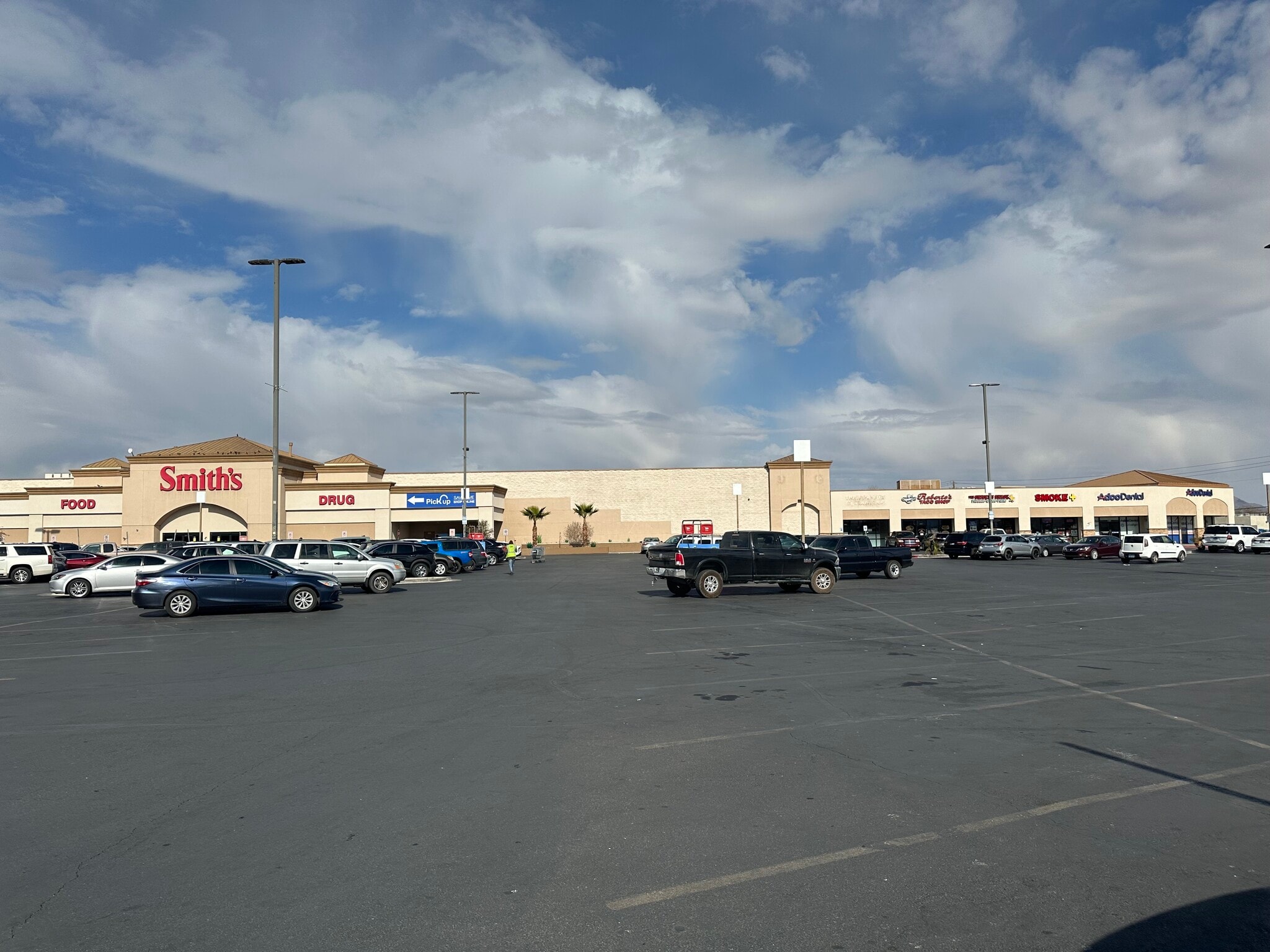 4600-4610 E Sunset Rd, Henderson, NV for lease Primary Photo- Image 1 of 12