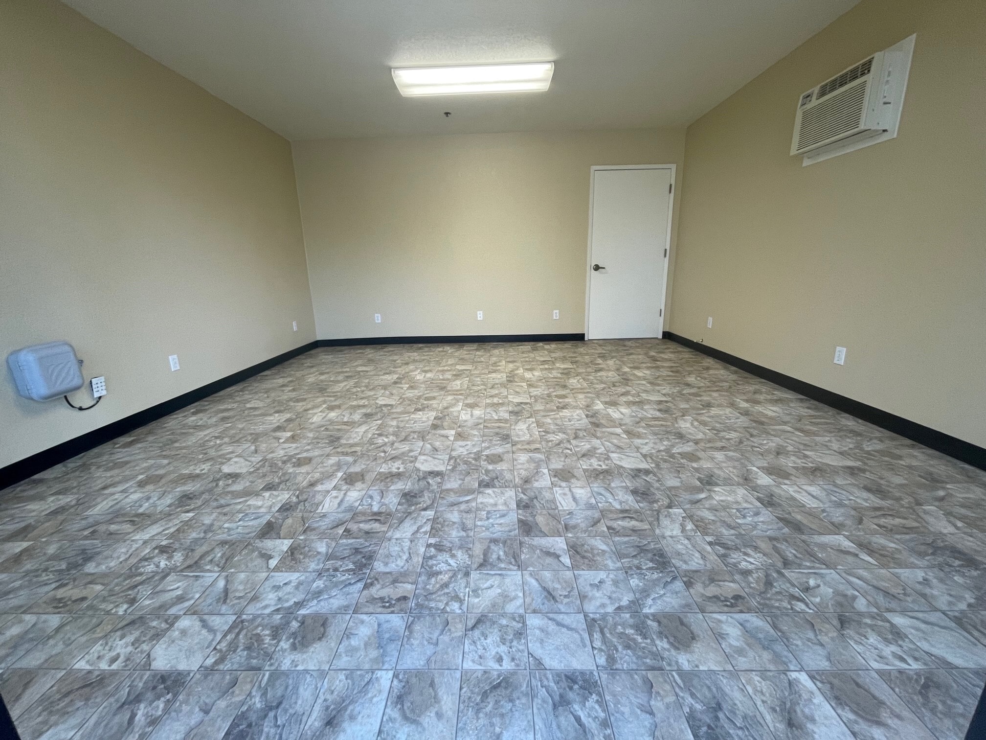 6100 Enterprise Dr, Diamond Springs, CA for lease Interior Photo- Image 1 of 4
