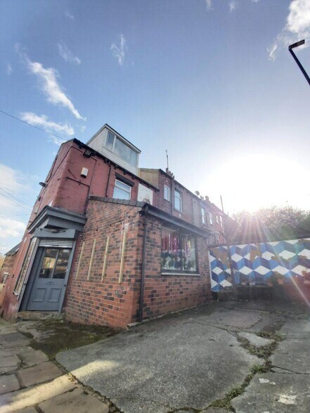 38 Monk Bridge Rd, Leeds à louer - Photo du bâtiment - Image 2 de 14