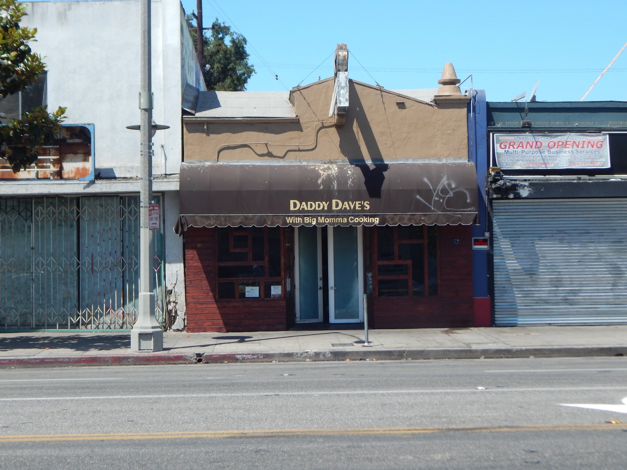 4287 Crenshaw Blvd, Los Angeles, CA à louer Photo principale- Image 1 de 2