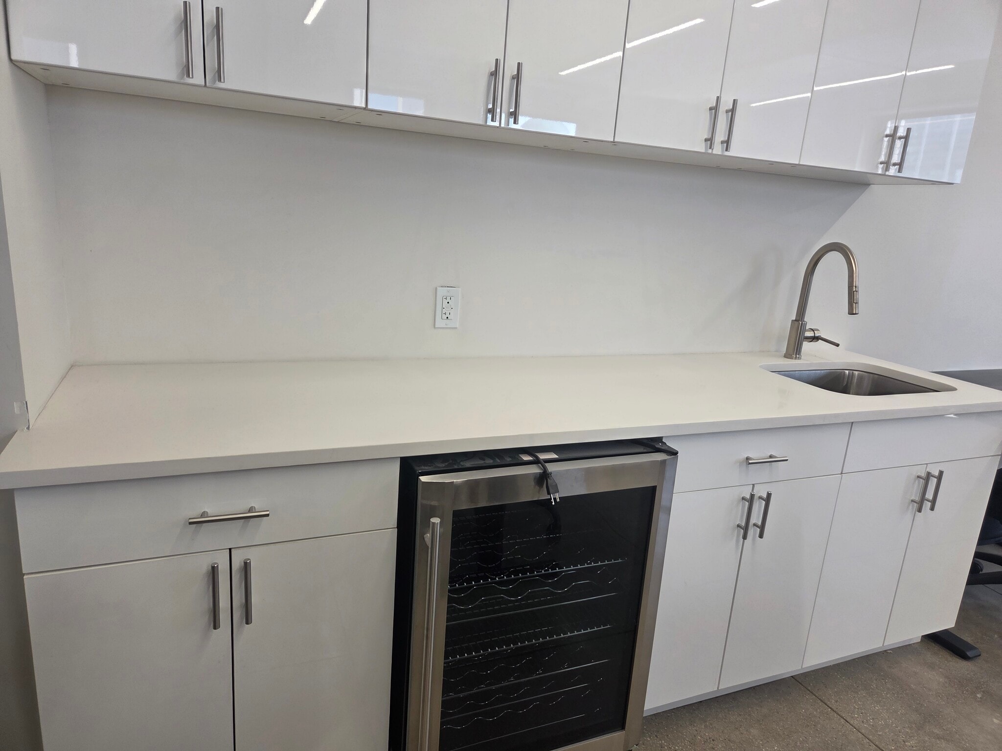 225 Broadway, New York, NY for lease Interior Photo- Image 1 of 4