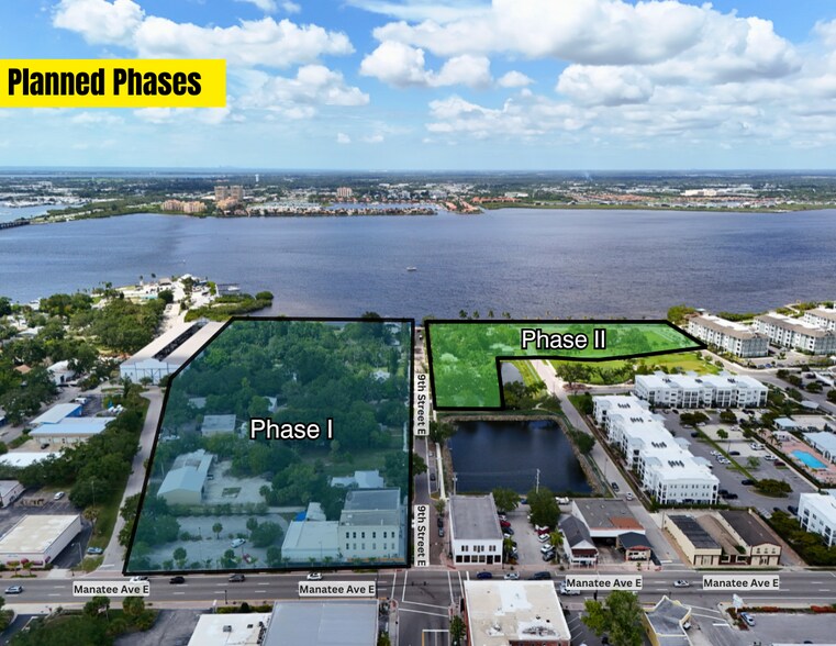 214 9th St E, Bradenton, FL à vendre - Photo du bâtiment - Image 1 de 8