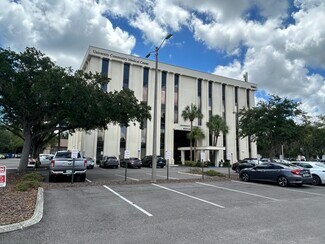 Plus de détails pour 13801 Bruce B Downs Blvd, Tampa, FL - Bureau à vendre