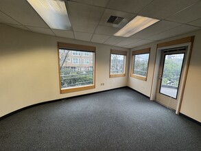 4010 Stone Way N, Seattle, WA à louer Photo intérieure- Image 1 de 9