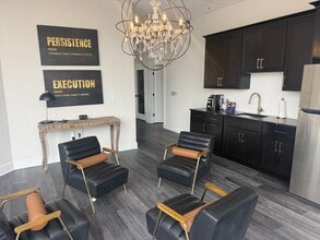 226 Morris Ave, Springfield, NJ for lease Interior Photo- Image 2 of 4