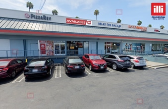 12101-12117 Ventura Blvd, Studio City, CA à louer Photo du bâtiment- Image 2 de 2