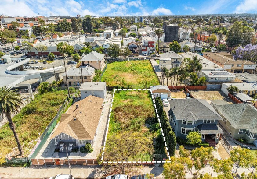 1146 W 35th St, Los Angeles, CA à vendre - Photo du bâtiment - Image 3 de 11