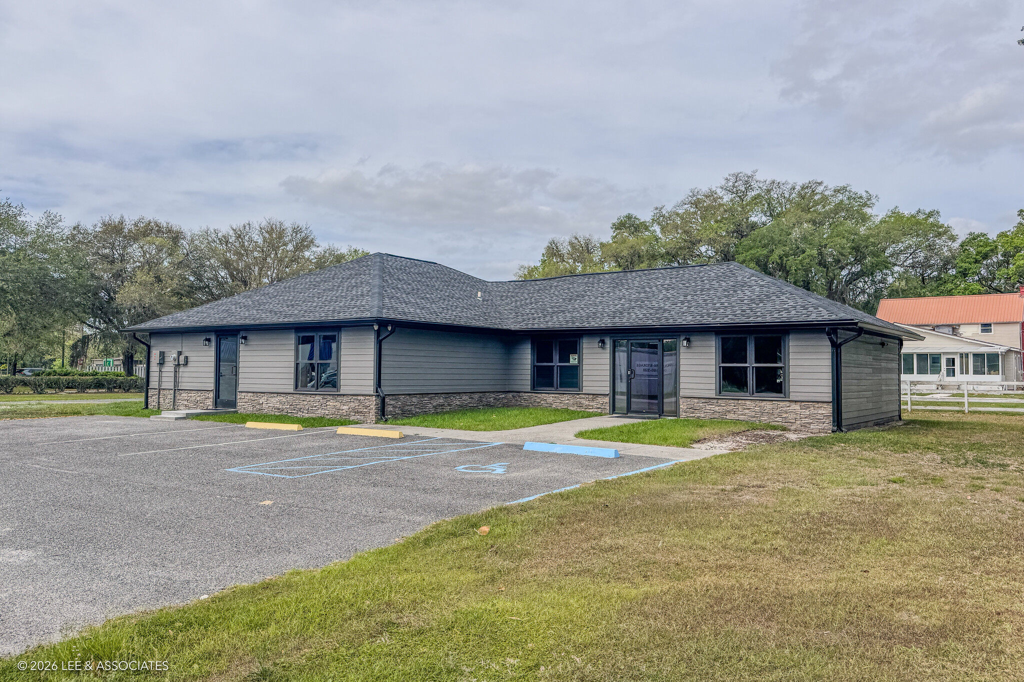 490 SE 3rd Ave, Lake Butler, FL for lease Primary Photo- Image 1 of 15