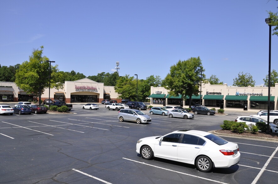 4229 Louisburg Rd, Raleigh, NC for lease - Building Photo - Image 3 of 4
