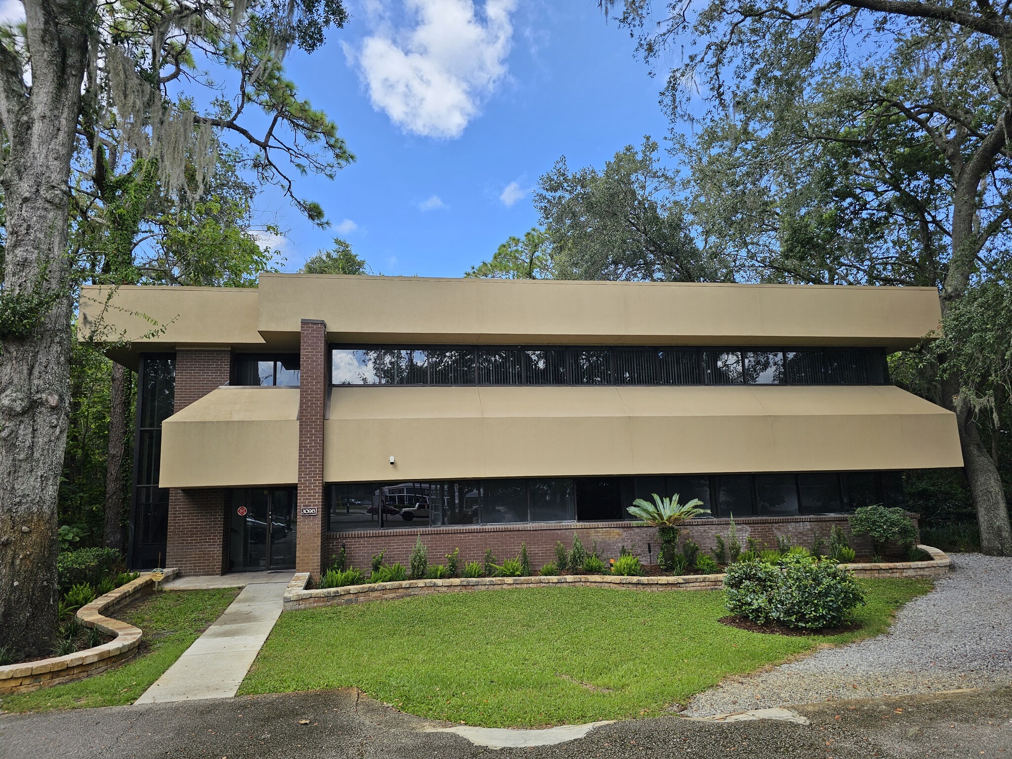 3098 W Lake Mary Blvd, Lake Mary, FL for lease Building Photo- Image 1 of 16