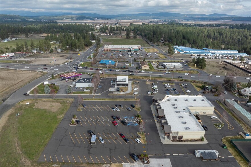 14017 Newport Highway, Mead, WA for lease - Building Photo - Image 2 of 5