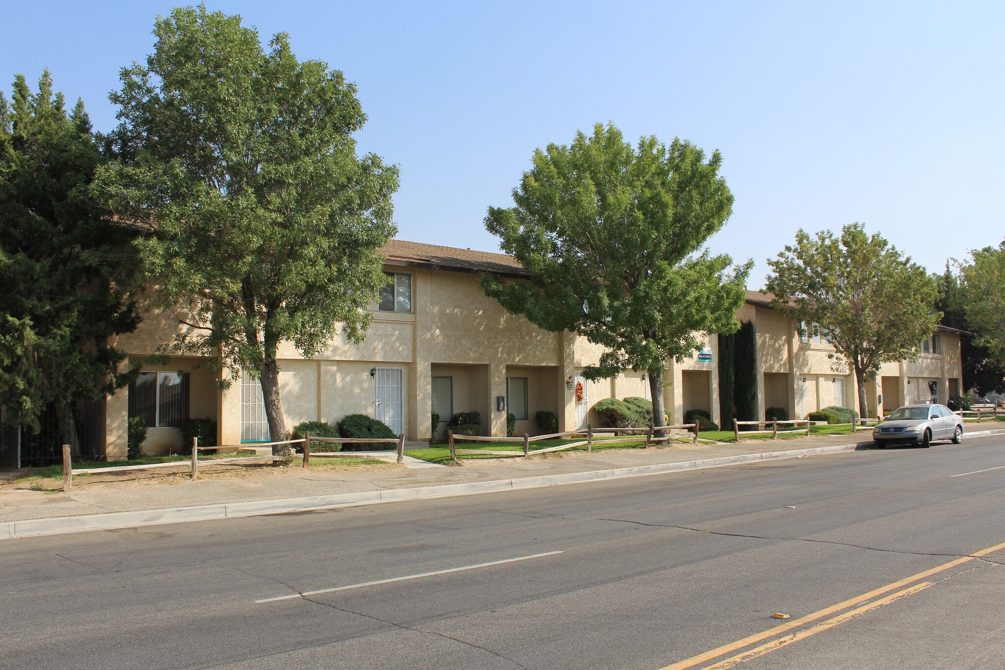 12745 Navajo Rd, Apple Valley, CA for sale Primary Photo- Image 1 of 34