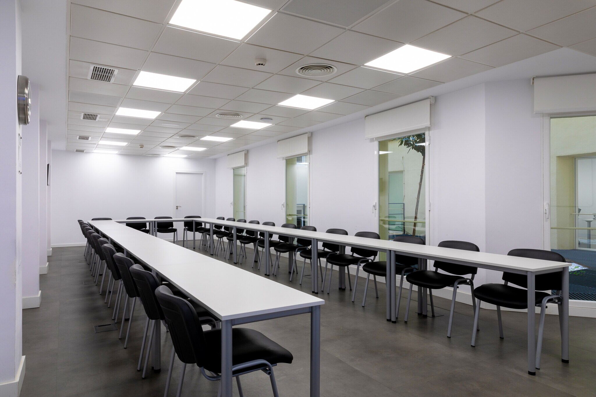 Calle Doctor Castelo, 44, Madrid, Madrid for lease Primary Photo- Image 1 of 4