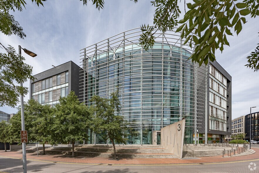 3 Britannia Quay, Cardiff for lease - Building Photo - Image 3 of 14