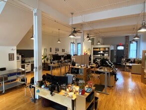 711-719 SE Grand Ave, Portland, OR à vendre Photo intérieure- Image 2 de 14