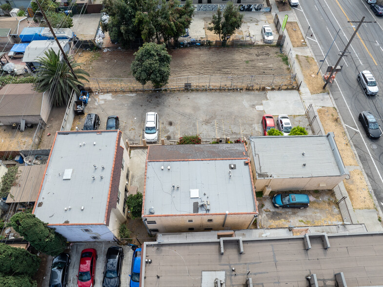 5874-5876 Figueroa St, Los Angeles, CA for sale - Building Photo - Image 2 of 20