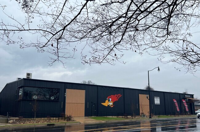 Plus de détails pour 618 Franklin Blvd, Gastonia, NC - Local d'activités à louer