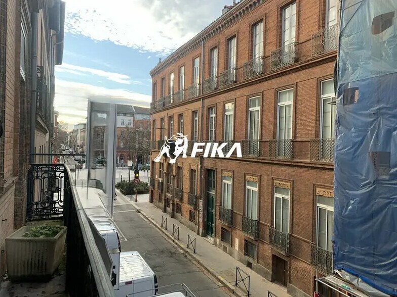 4 Rue Caffarelli, Toulouse à louer - Photo du bâtiment - Image 2 de 11