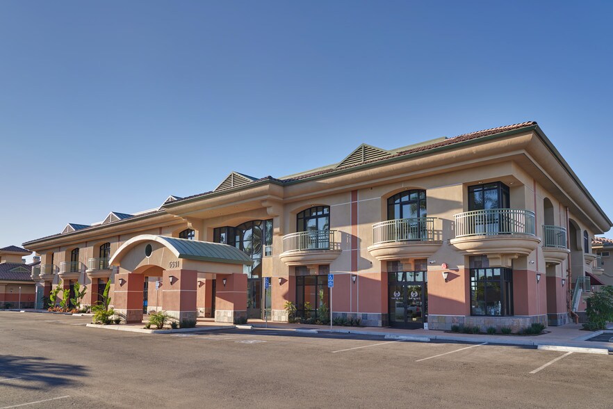 5533 Cancha de Golf, Rancho Santa Fe, CA à louer - Photo du bâtiment - Image 2 de 6