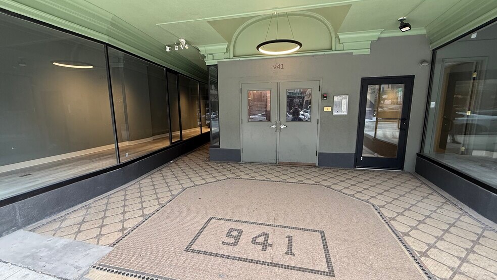 941 W Hamilton St, Allentown, PA à louer - Photo du bâtiment - Image 3 de 9