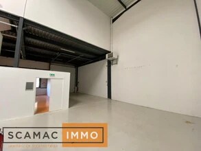 Flex in Lieusaint for lease Interior Photo- Image 1 of 3