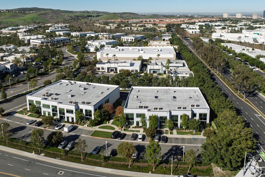 601-631 Wald, Irvine, CA à louer - Aérien - Image 2 de 5