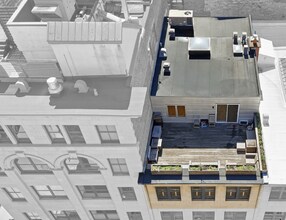 356-360 Rue Le Moyne, Montréal, QC for lease Interior Photo- Image 2 of 4