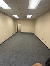 102-108 E Main St, Kingsport, TN à louer Photo intérieure- Image 2 de 6