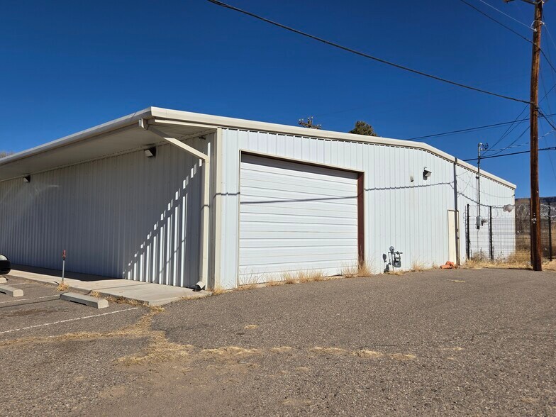 899 E Roosevelt Ave, Grants, NM à vendre - Photo du bâtiment - Image 3 de 5