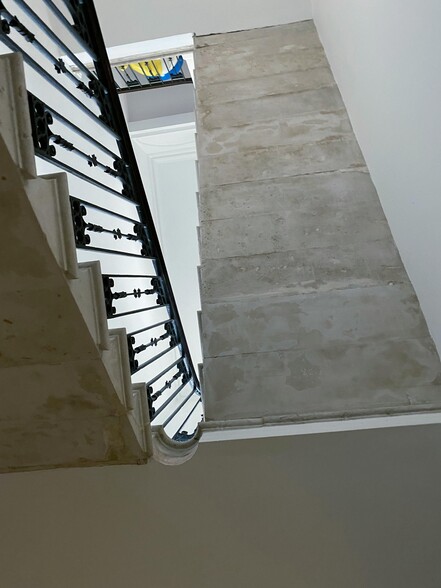 4-5 Fitzroy Sq, London for lease - Building Photo - Image 2 of 8