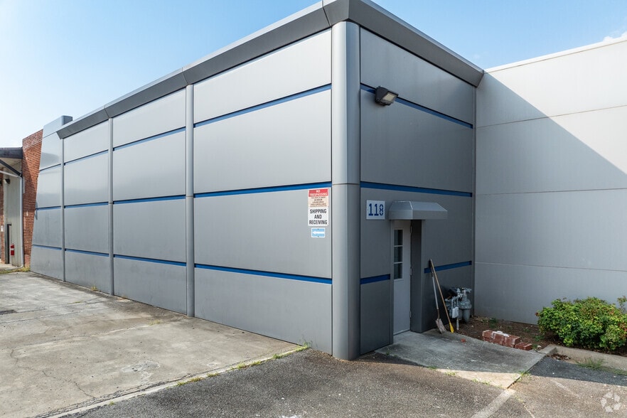 1 Johnson St, Cartersville, GA for lease - Building Photo - Image 2 of 5