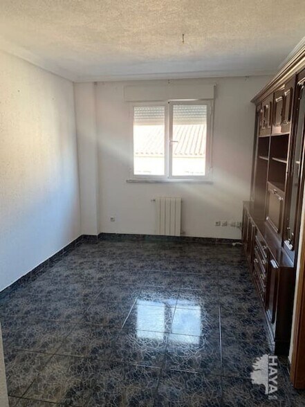 Avenida Condesa Sagasta, 2, León, León for sale - Building Photo - Image 3 of 14