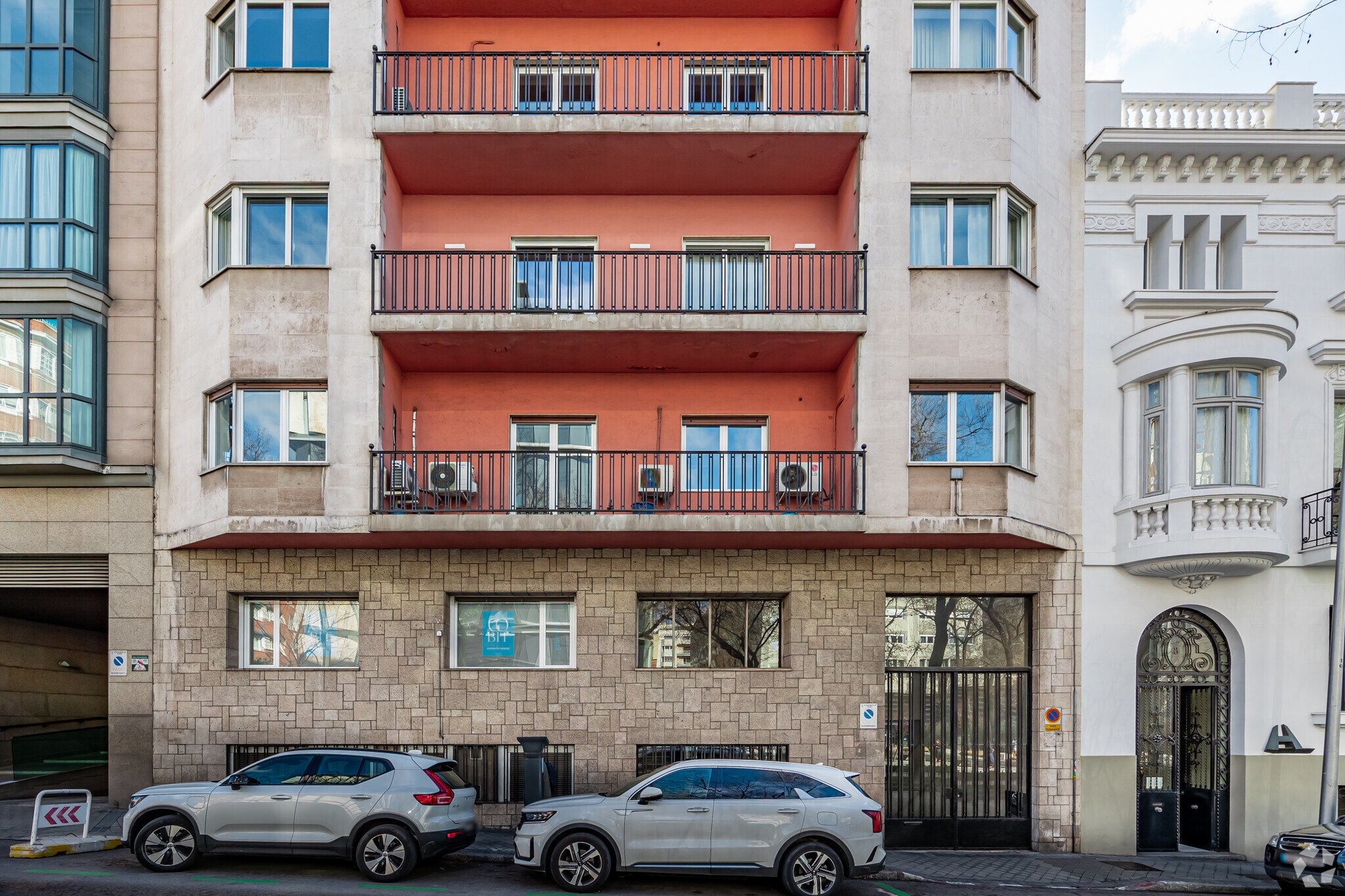 Office in Madrid, Madrid for lease Primary Photo- Image 1 of 5