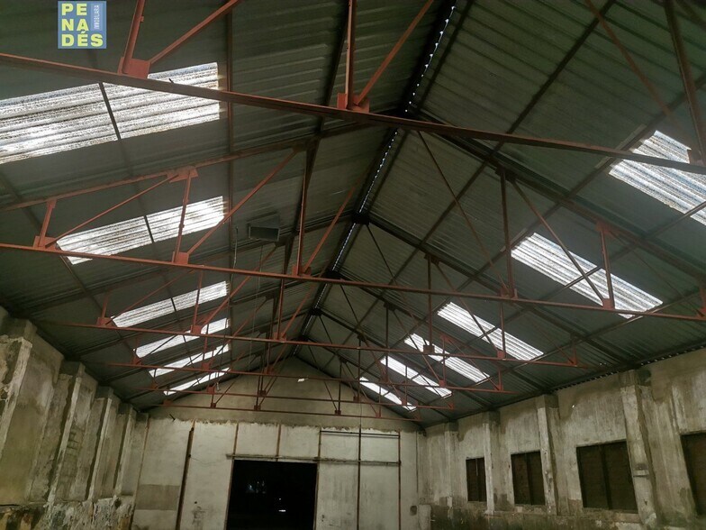 Industriel dans Ontinyent à louer - Photo du bâtiment - Image 3 de 8