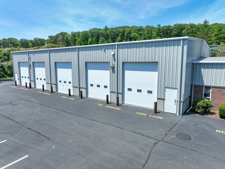 69 E Belcher Rd, Foxborough, MA for lease - Building Photo - Image 3 of 9
